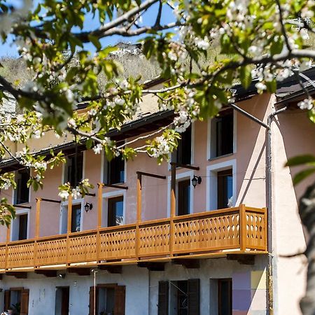 Emilio Apartments Ла Сале Екстериор снимка