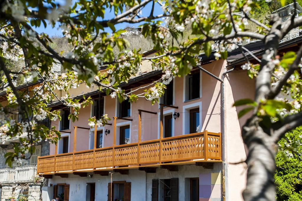 Emilio Apartments Ла Сале Екстериор снимка
